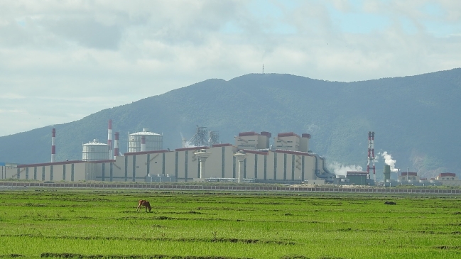 Hà[-]Tĩnh:[-]Cảnh[-]sát[-]môi[-]trường[-]'bó[-]tay'[-]với[-]hàng[-]triệu[-]tấn[-]chất[-]thải[-]của[-]Formosa